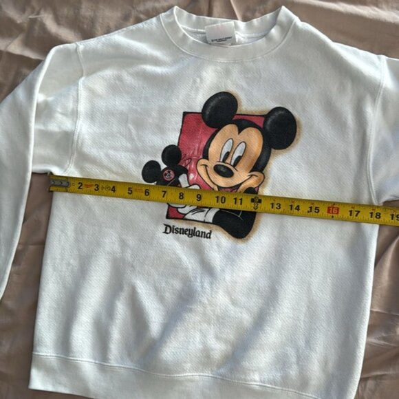 Vintage Mickey Disneyland Mickey Mouse Sweatshirt White - Picture 11 of 15